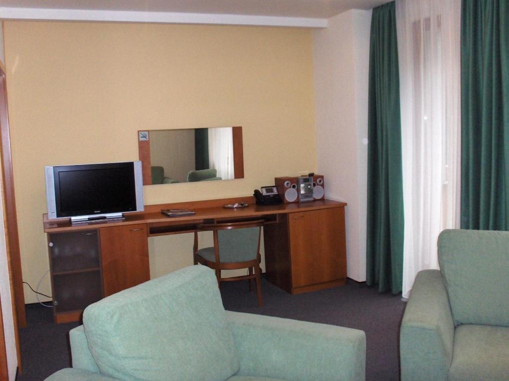 Horsky Hotel Osobita Zuberec Room photo